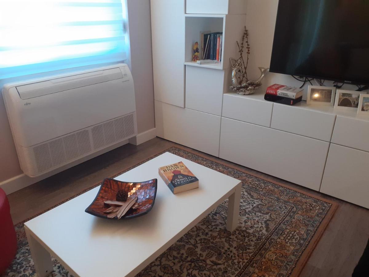 Lake View Apartment Tirana Exterior foto